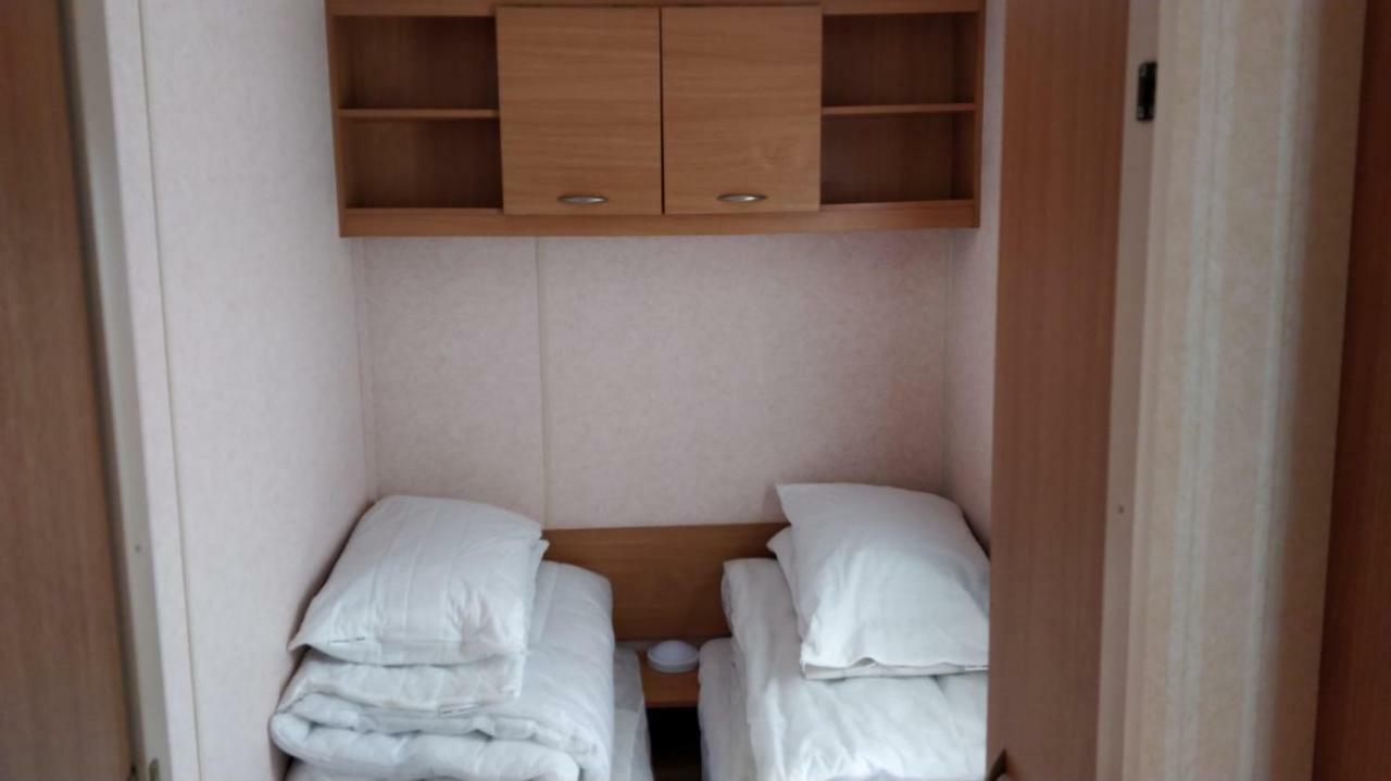 8 Berth Sealands Hotel Ingoldmells Ngoại thất bức ảnh